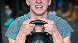 Crossfit_kettle_bell_workout